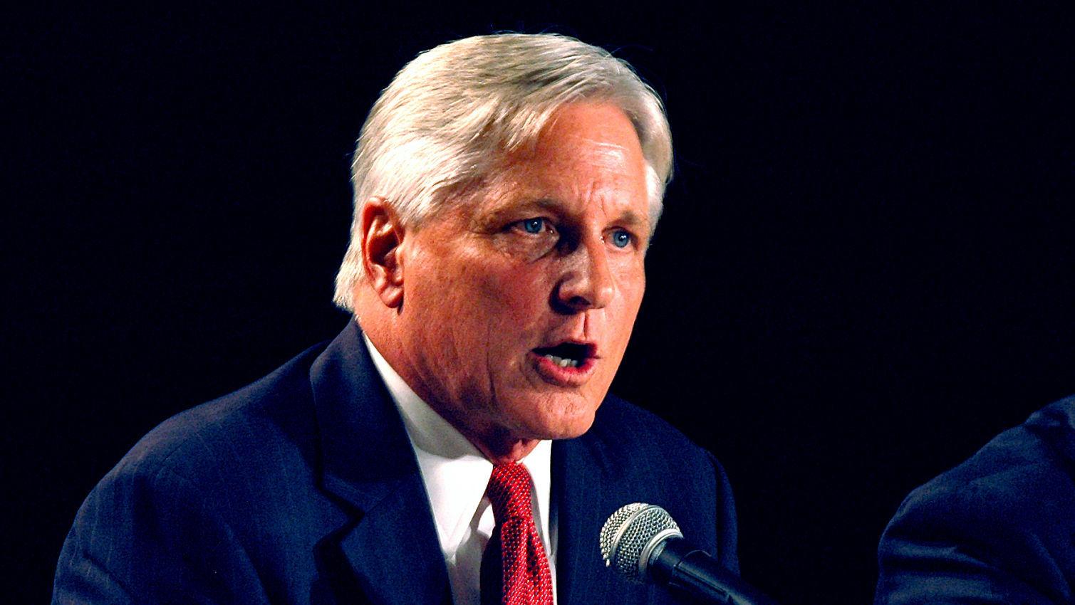 Gov. Doug Ducey appoints his old campaign rival, Fred DuVal, to Board of Regents